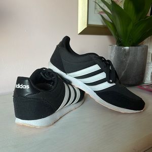 Striped Adidas spg 753001